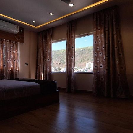 New Sun International & Banquet Hall Jamshedpur Esterno foto